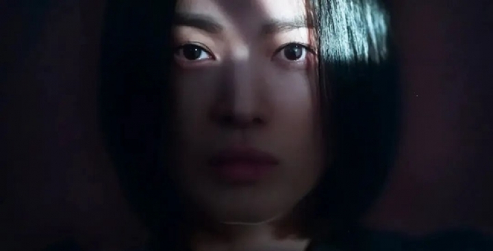 《黑暗荣耀 2》来了！穿黑色看够有仪式感吗（无剧透）？